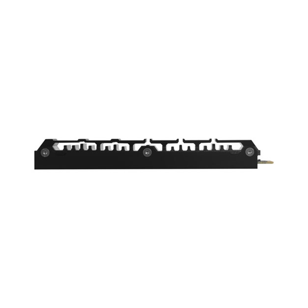 black-sn850p-8tb-nvme-pci-e-wd-internal-ssd side view of wd black sn850p 8tb nvme pci-e internal ssd
