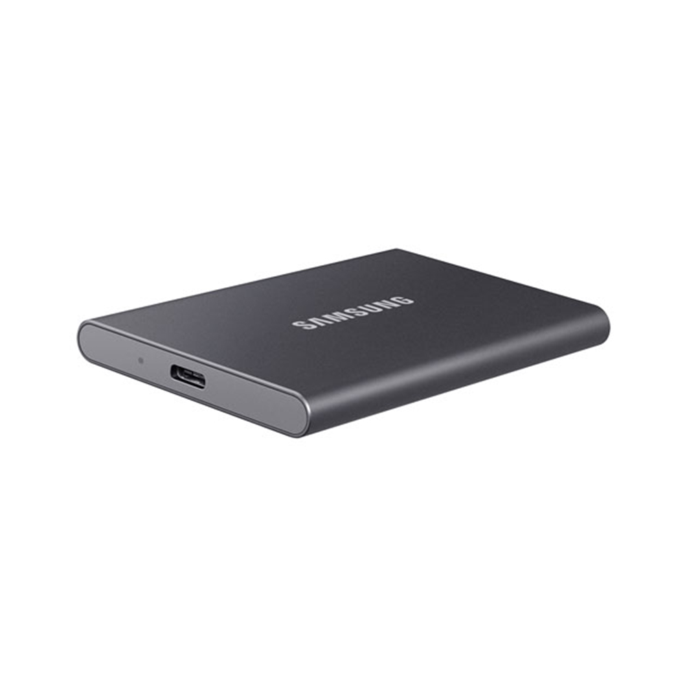 samsung-t7-2tb-usb-3.2-grey-external-ssd side view of samsung t7 2tb usb 3.2 grey external ssd