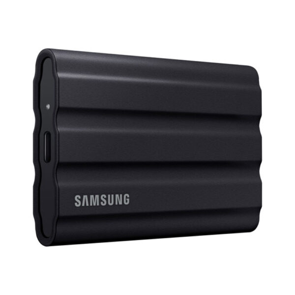 samsung t7 shield 1tb usb 3.2 black external ssd side view