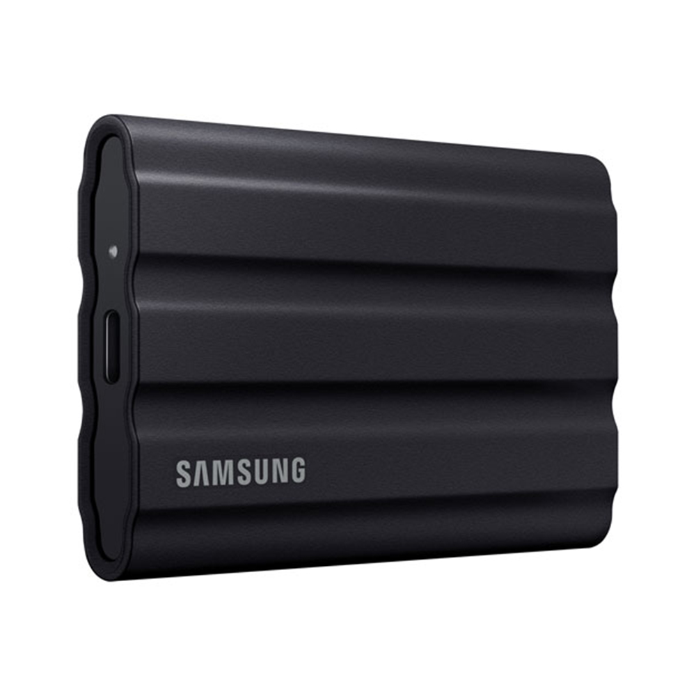 samsung-t7-shield-2tb-usb-3.2-external-ssd samsung t7 shield 2tb usb 3.2 black external ssd side view