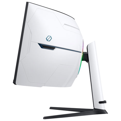 17160882_8 Samsung 57" 8K Ultra HD 240Hz curved gaming monitor integrated into a high-performance PC gaming setup