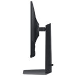 Dynamic action shot on the Samsung Odyssey G5 27-inch WQHD 180Hz 1ms gaming display